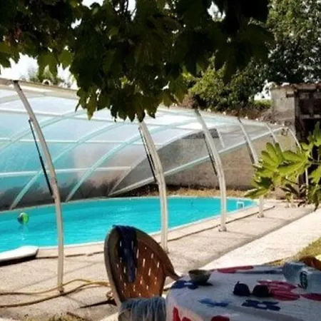 Logis De Ste Ozanie